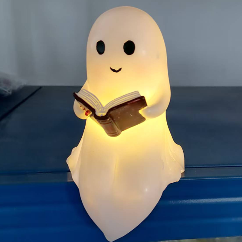 New Cute Ghost Reading Book La - Home Cinema Lighting recension och pris