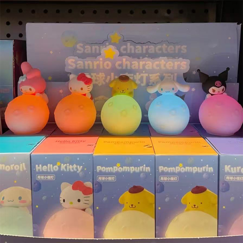 Authentic Sanrio Moon Night Li - Home Cinema Lighting recension och pris
